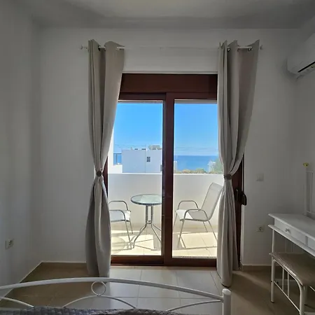 Mare Apartment *